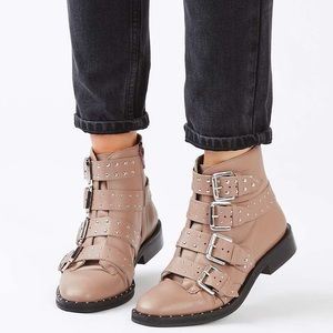 Topshop Amy Studded Booties in Taupe! Size 6.5.